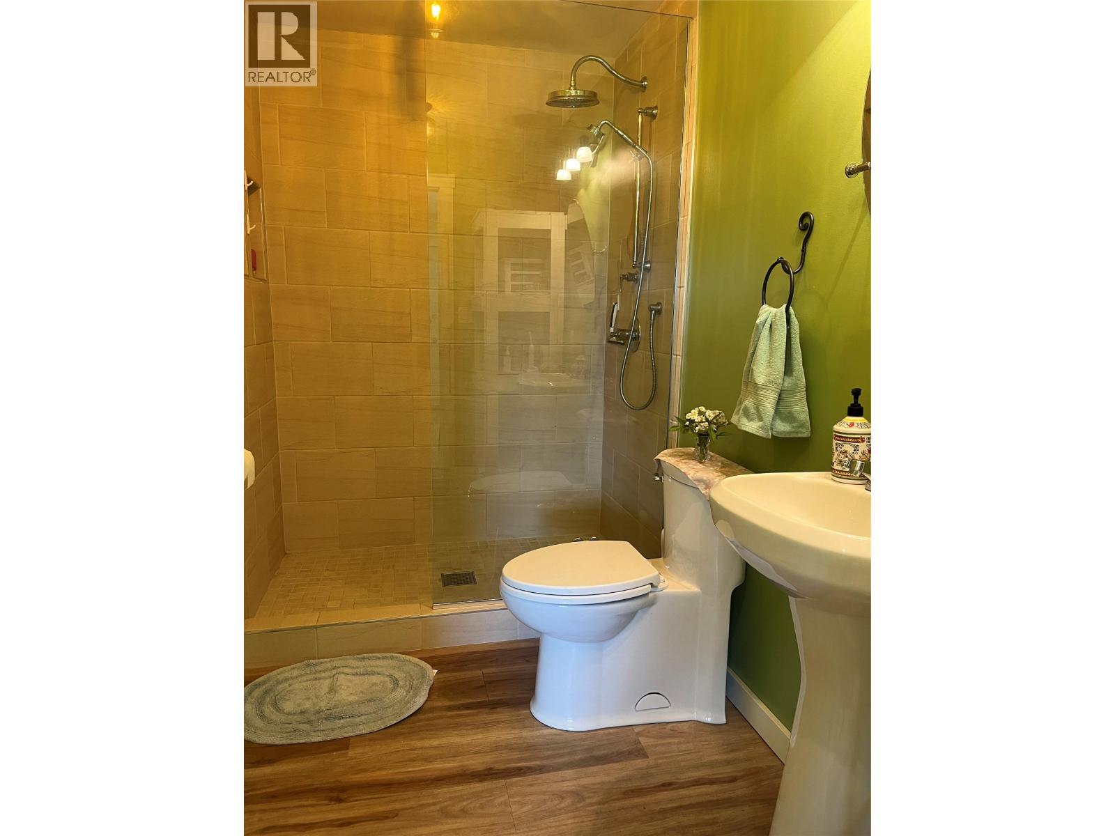 550 Arena Avenue - 38