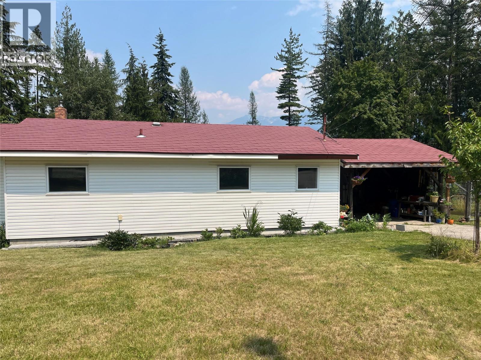 550 Arena Avenue - 6