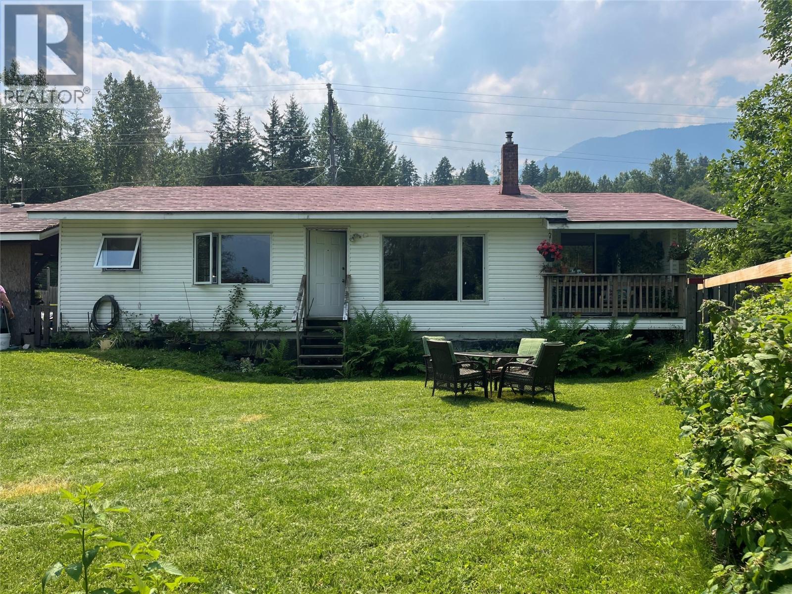550 Arena Avenue - 9