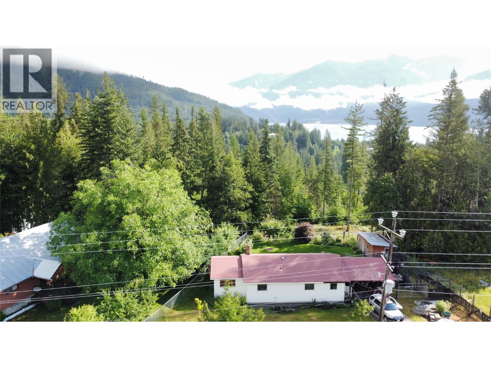 550 Arena Avenue - 13
