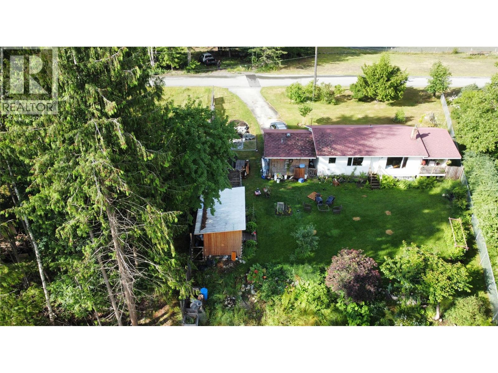550 Arena Avenue - 17