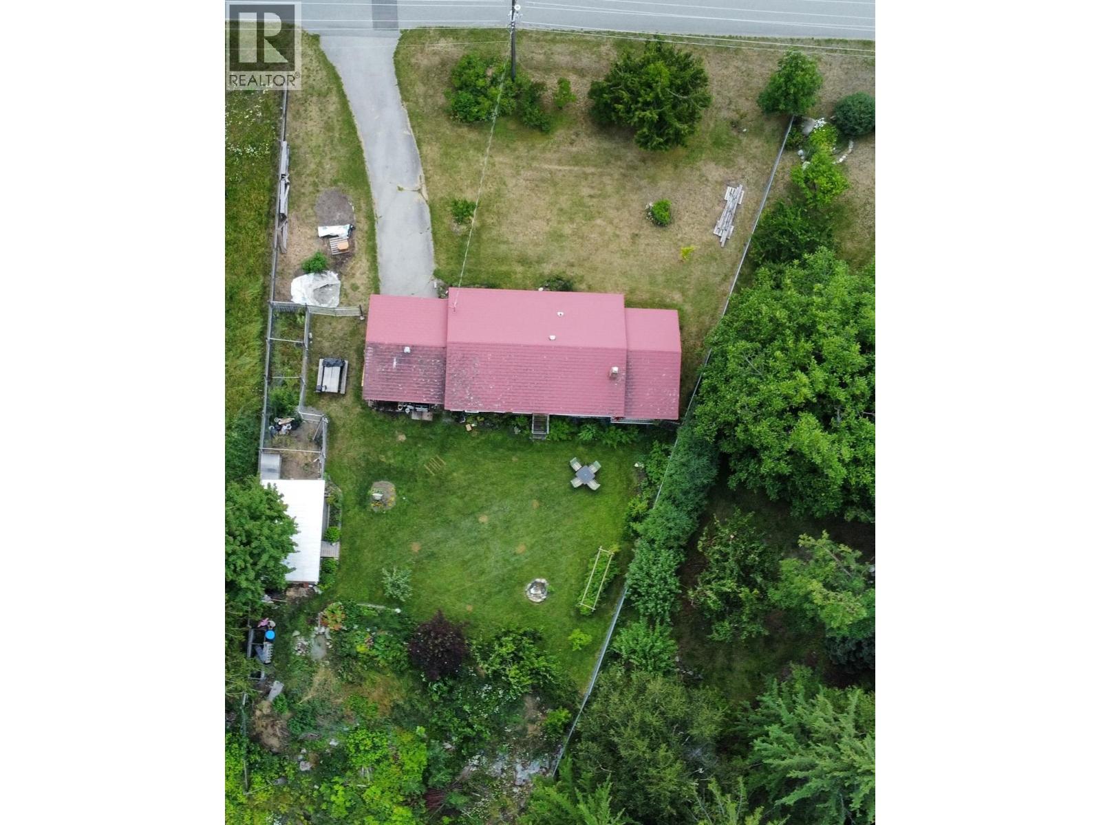 550 Arena Avenue - 4