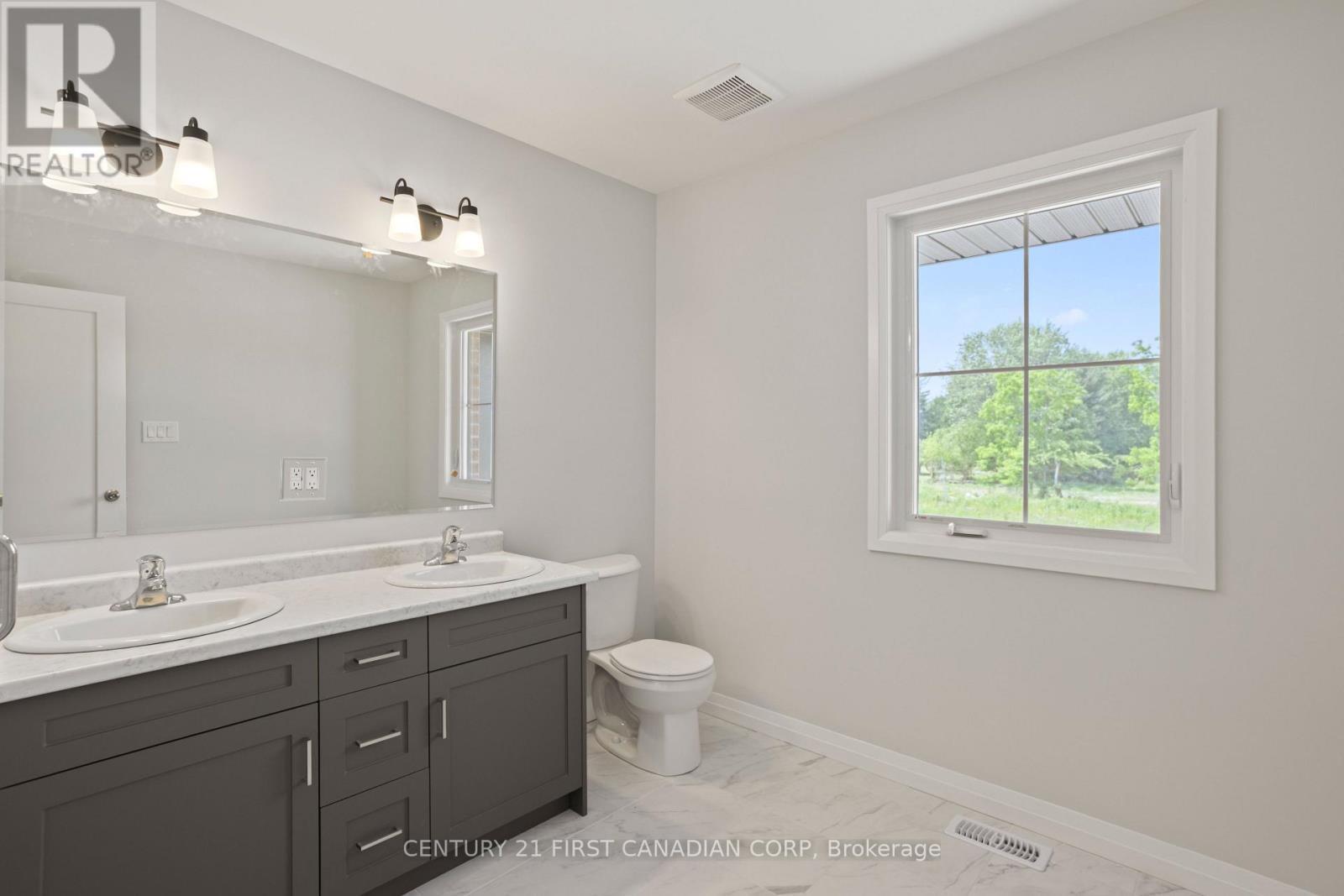 6901 HEATHWOODS AVENUE - 18