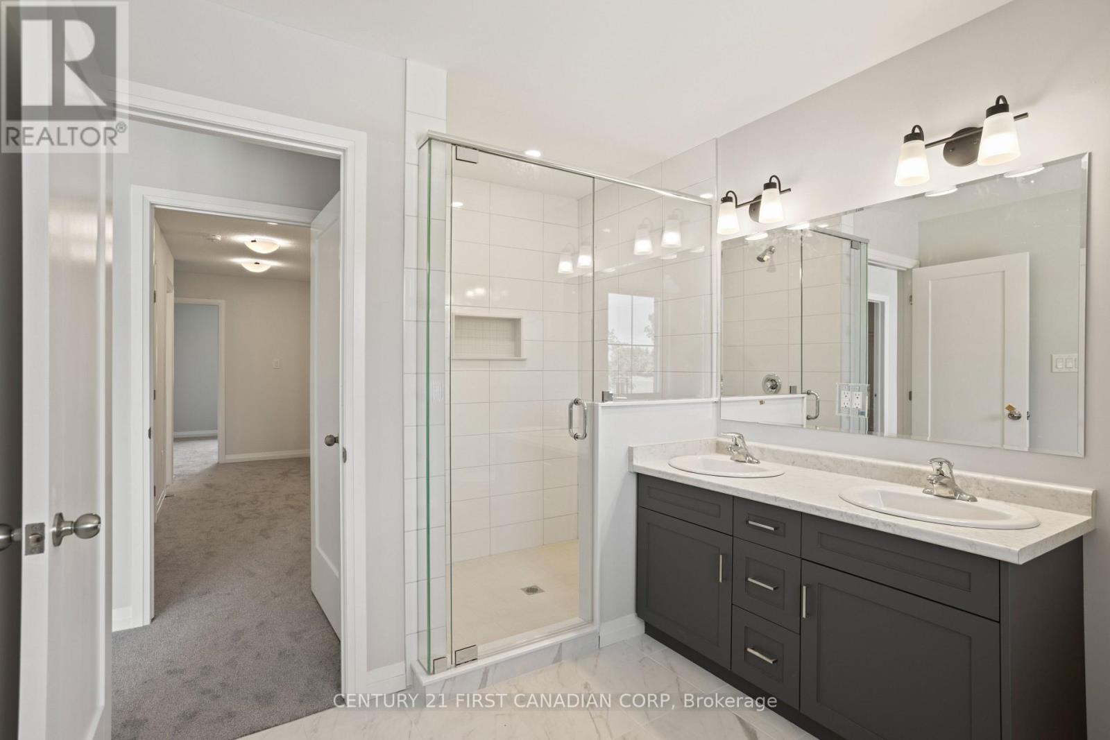 6901 HEATHWOODS AVENUE - 19