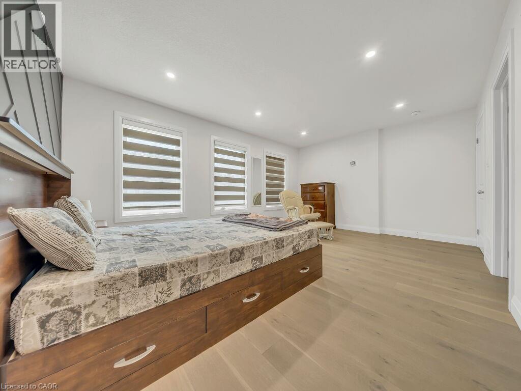 2637 BOBOLINK Lane - Image 24