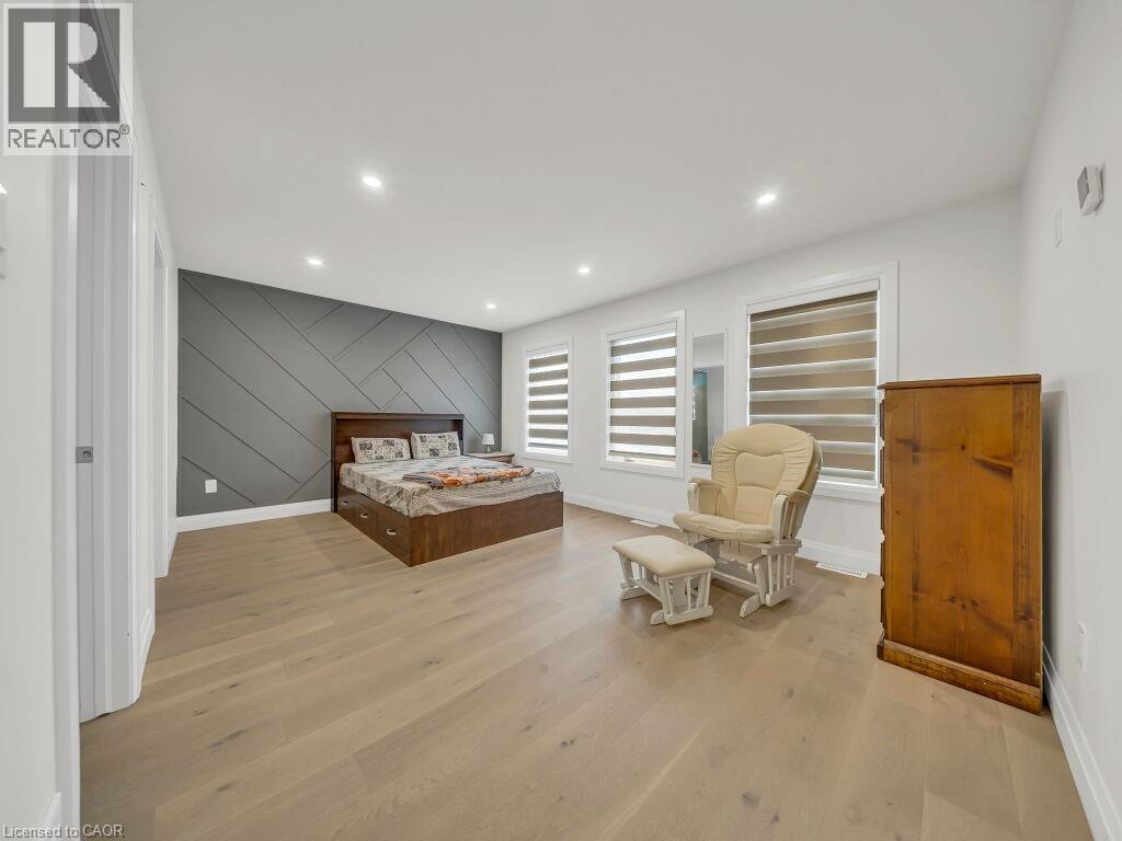 2637 BOBOLINK Lane - Image 25