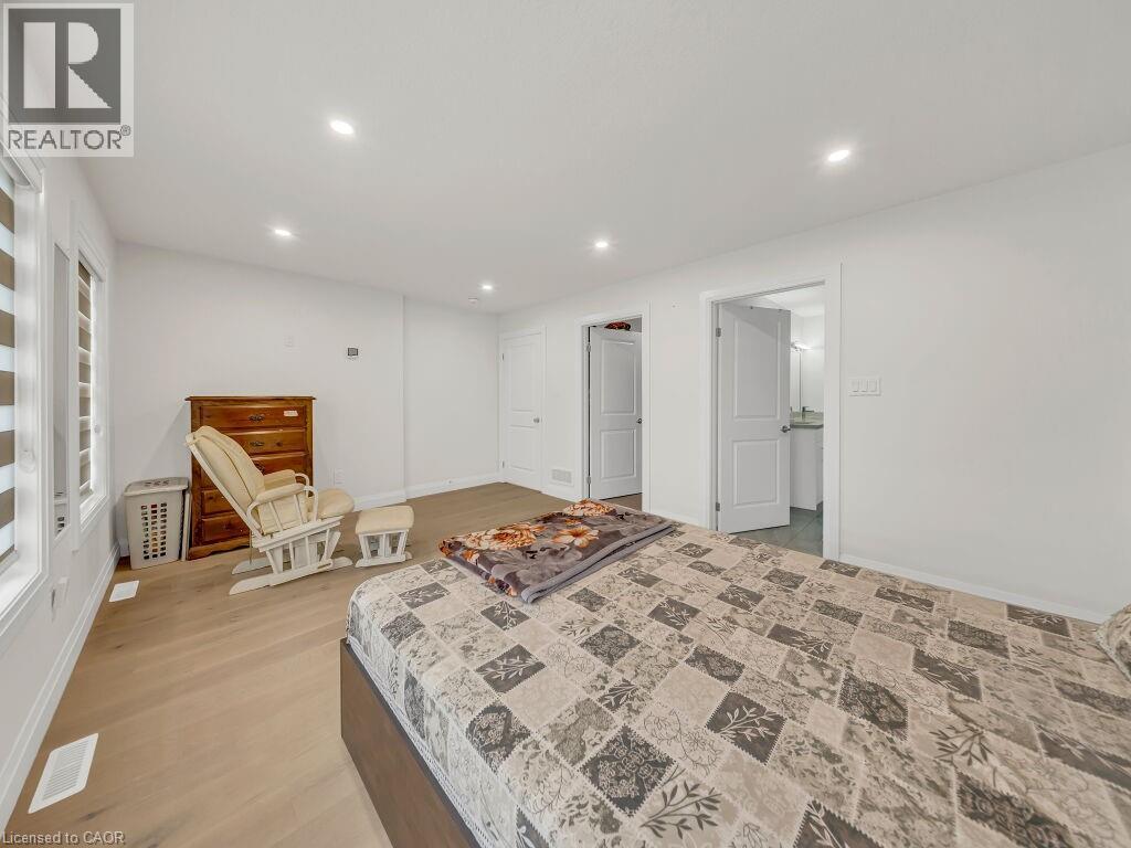 2637 BOBOLINK Lane - Image 27