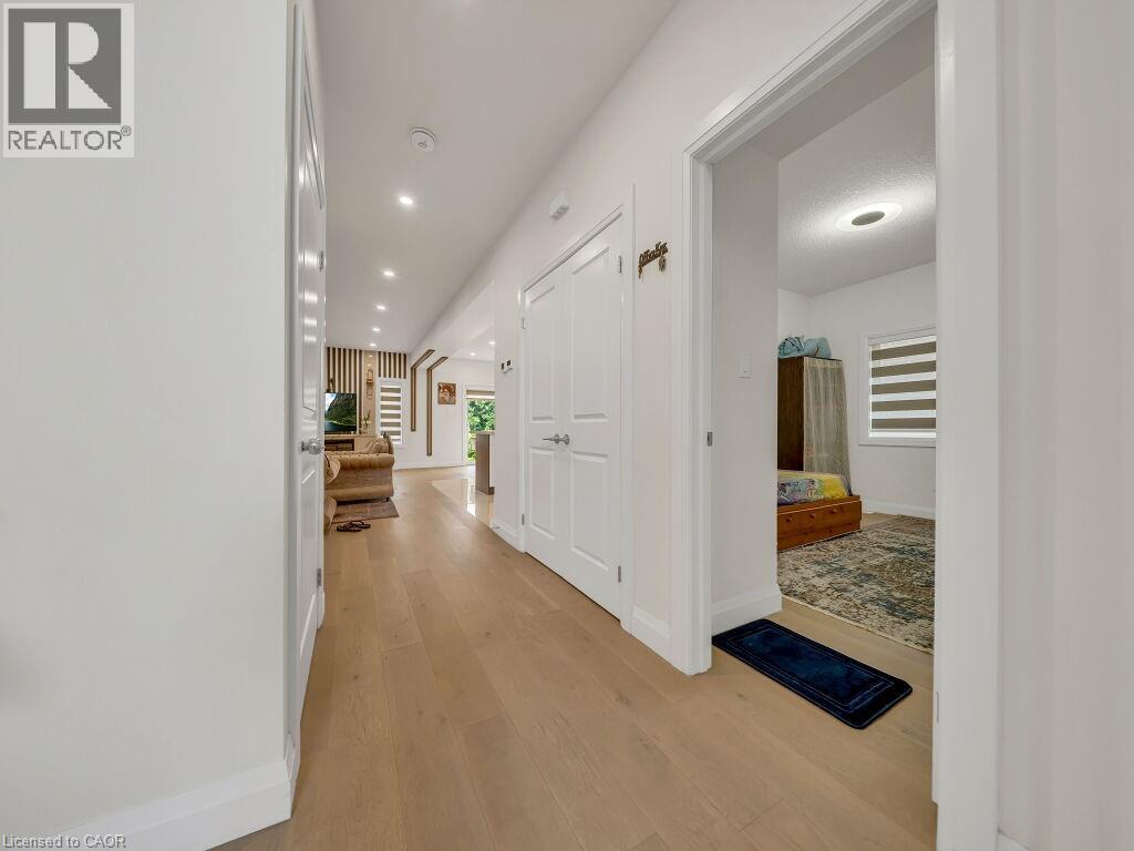 2637 BOBOLINK Lane - Image 6