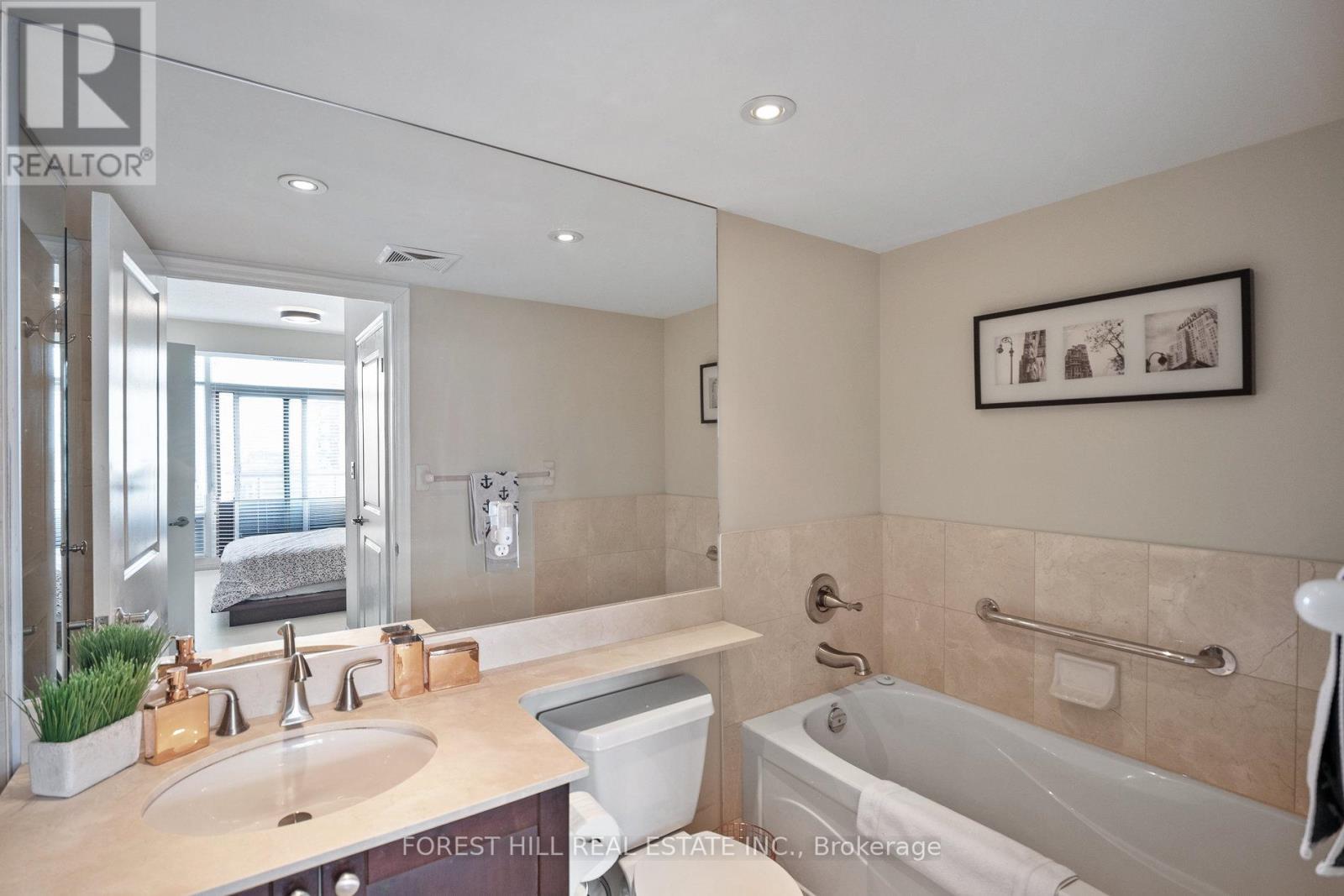 #1501 900 MOUNT PLEASANT ROAD - 13