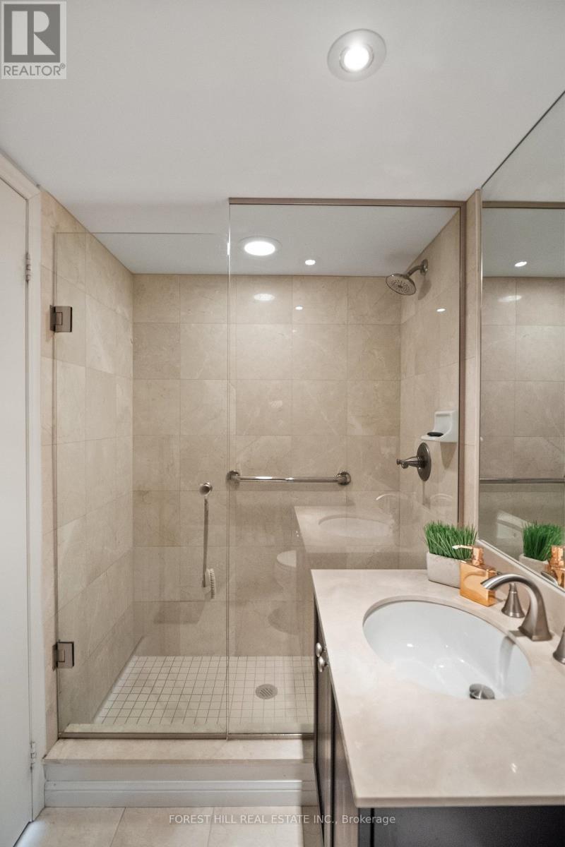 #1501 900 MOUNT PLEASANT ROAD - Image 17