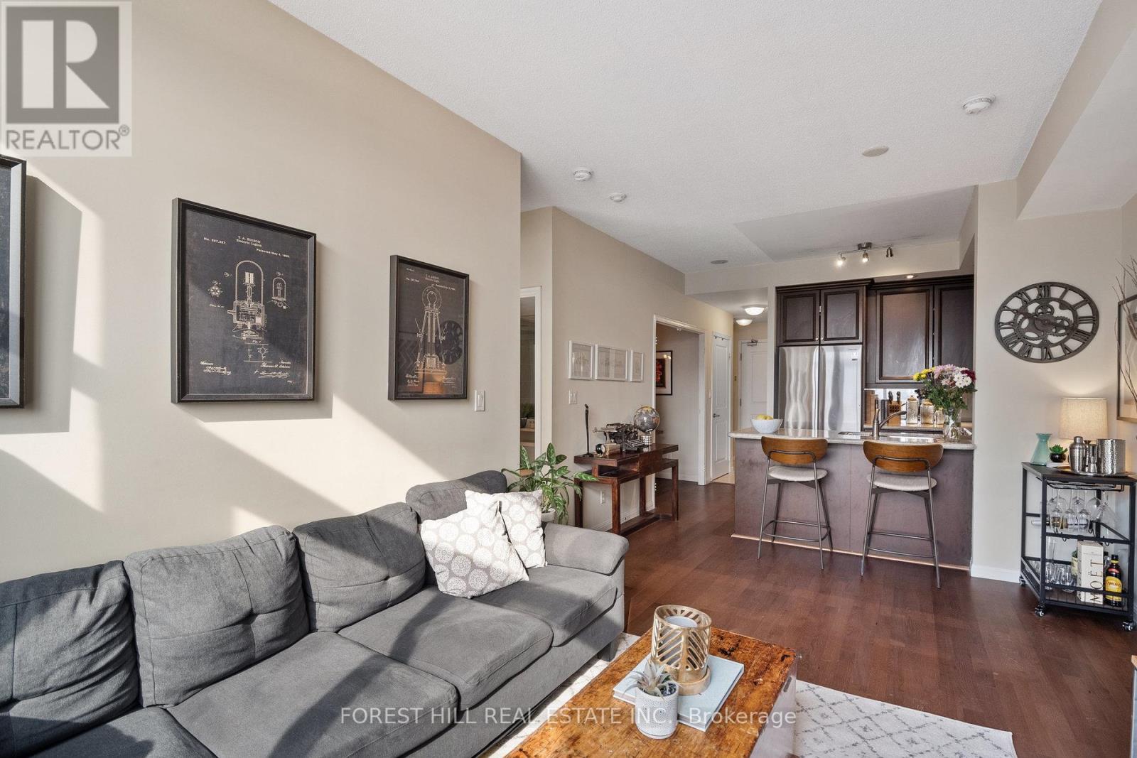 #1501 900 MOUNT PLEASANT ROAD - Image 22