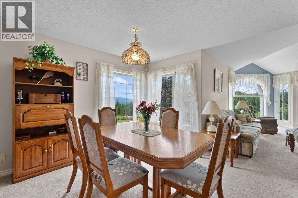 377 Stroulger Road - 13
