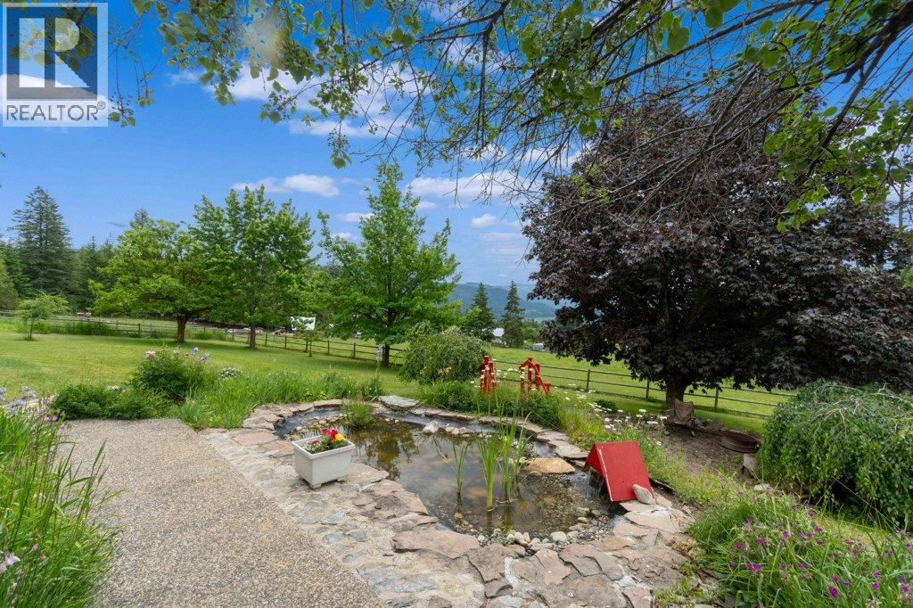 377 Stroulger Road - 8