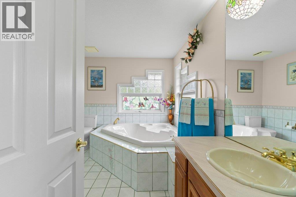 377 Stroulger Road - 29