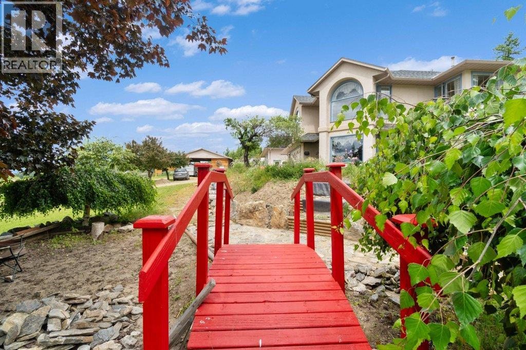 377 Stroulger Road - 38