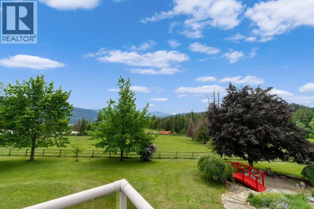 377 Stroulger Road - 67