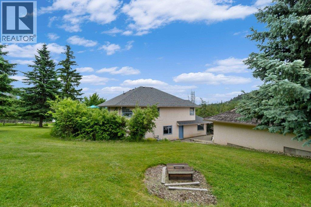 377 Stroulger Road - 55