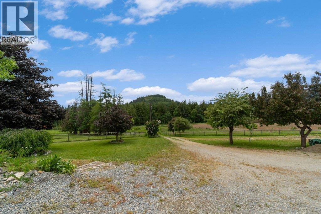 377 Stroulger Road - 75