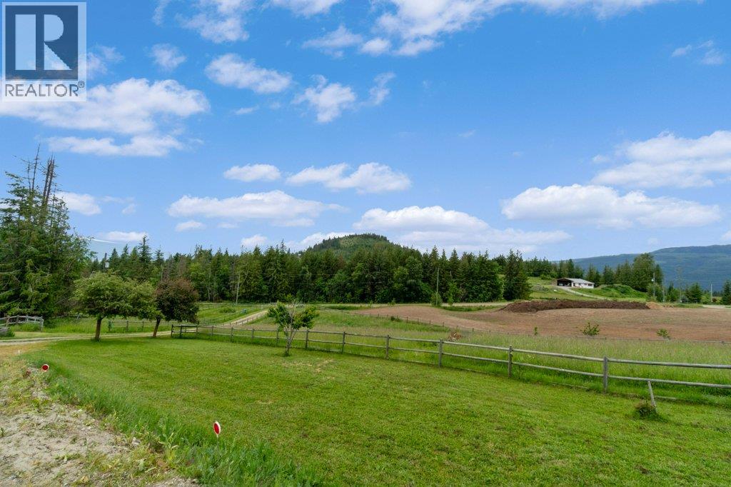 377 Stroulger Road - 74