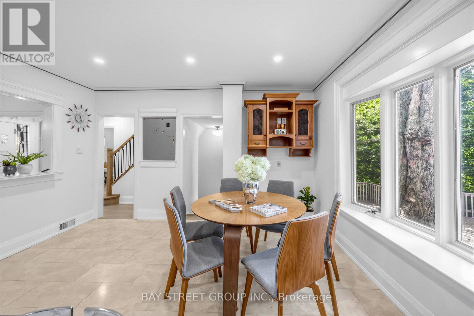 136 HUMBERCREST BOULEVARD - 15