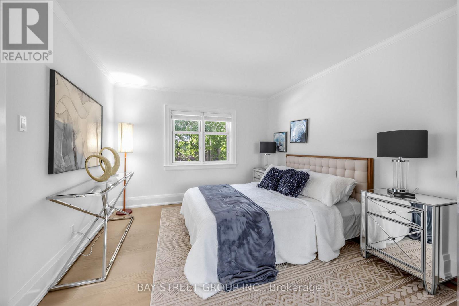 136 HUMBERCREST BOULEVARD - 22