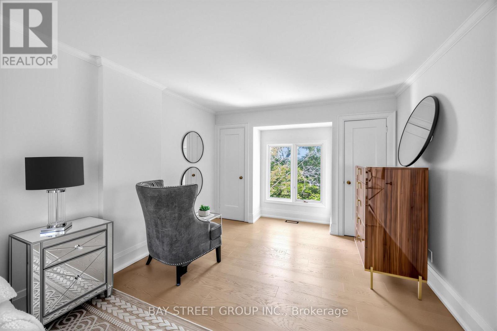 136 HUMBERCREST BOULEVARD - 23