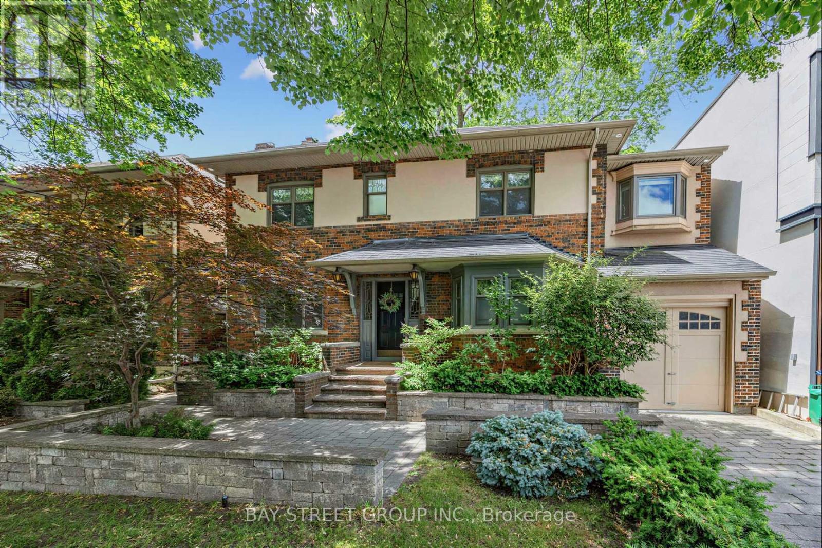 136 HUMBERCREST BOULEVARD - 3