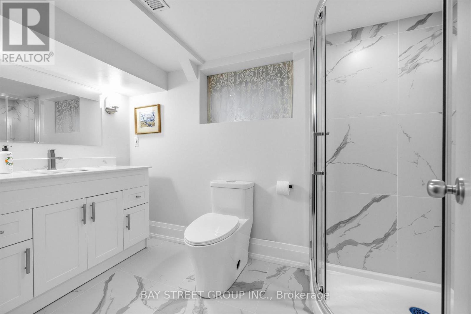 136 HUMBERCREST BOULEVARD - 34