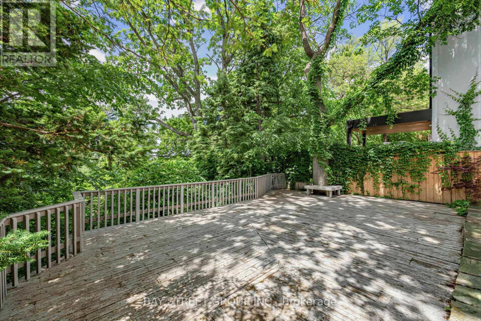 136 HUMBERCREST BOULEVARD - 36