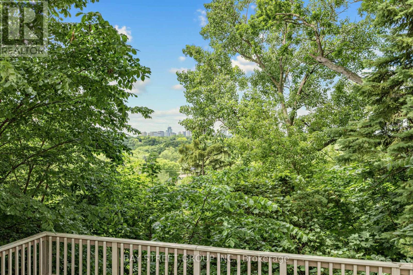 136 HUMBERCREST BOULEVARD - 40