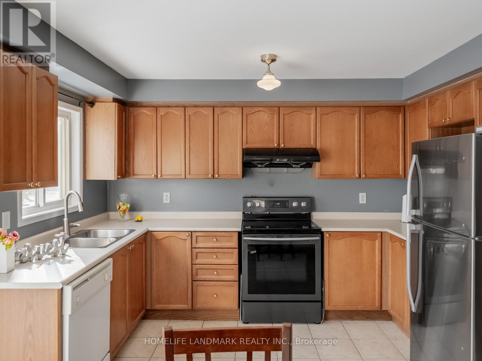 #28 4950 ALBINA WAY - 10