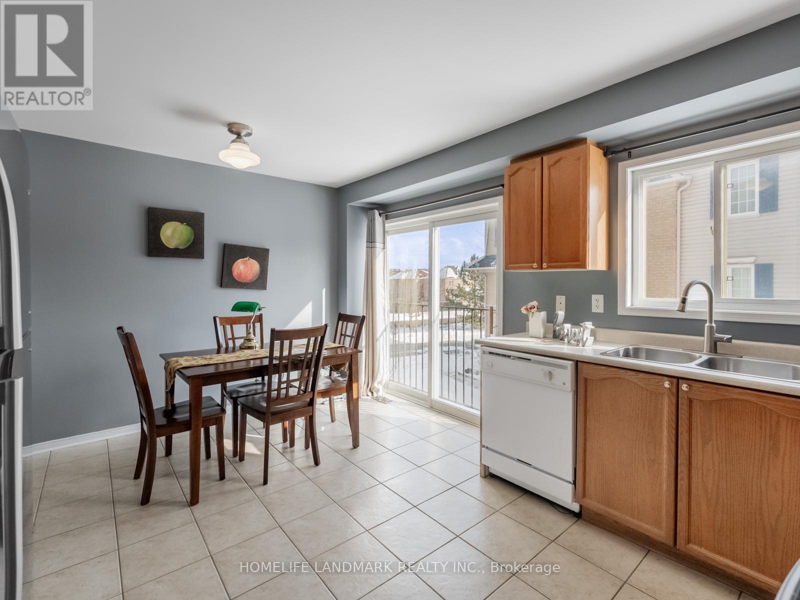 #28 4950 ALBINA WAY - 14