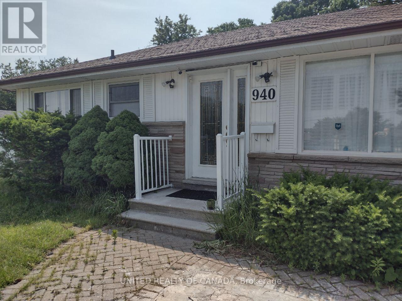940 OXFORD STREET W - 1