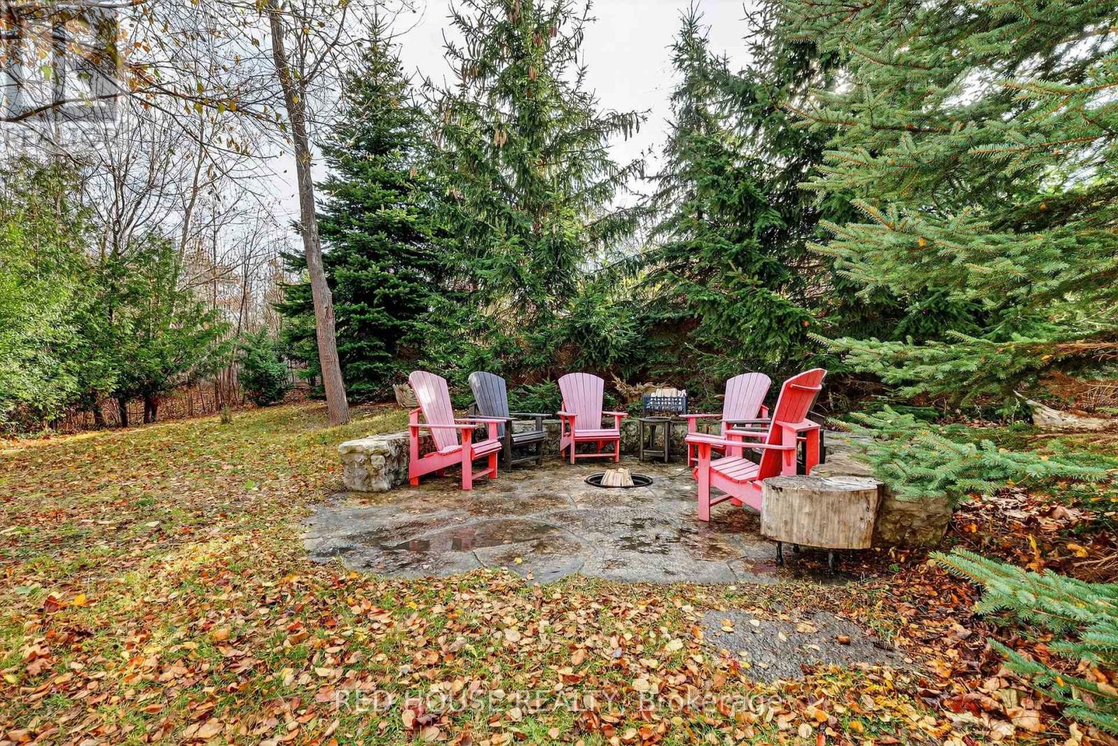 162 DELPHI LANE N - 43