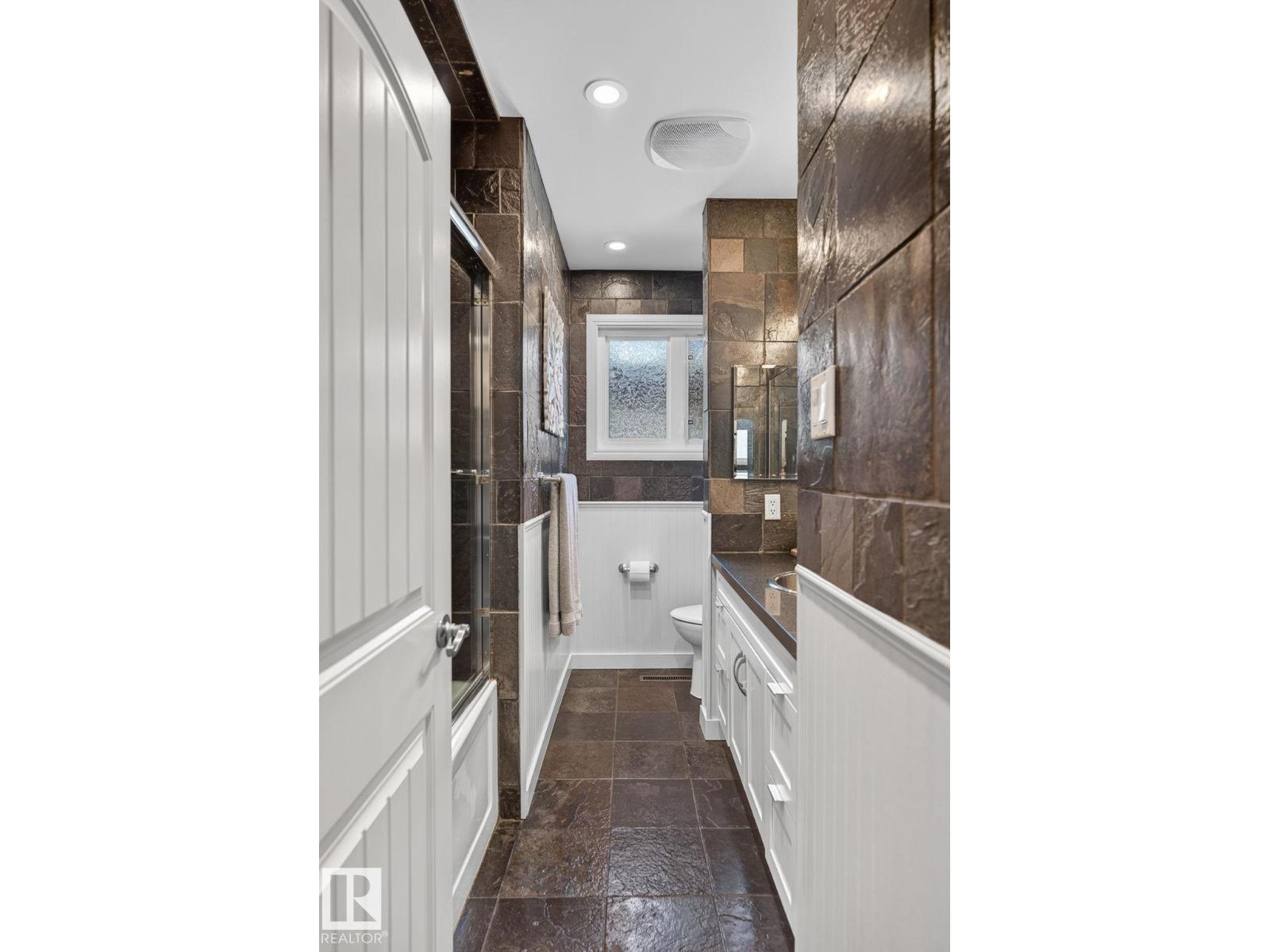 4812 114A ST NW - 18