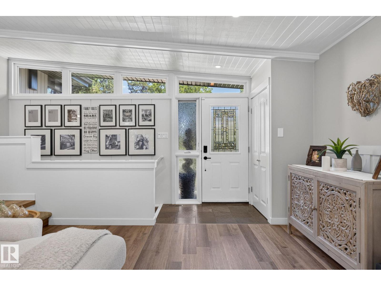 4812 114A ST NW - photo 2