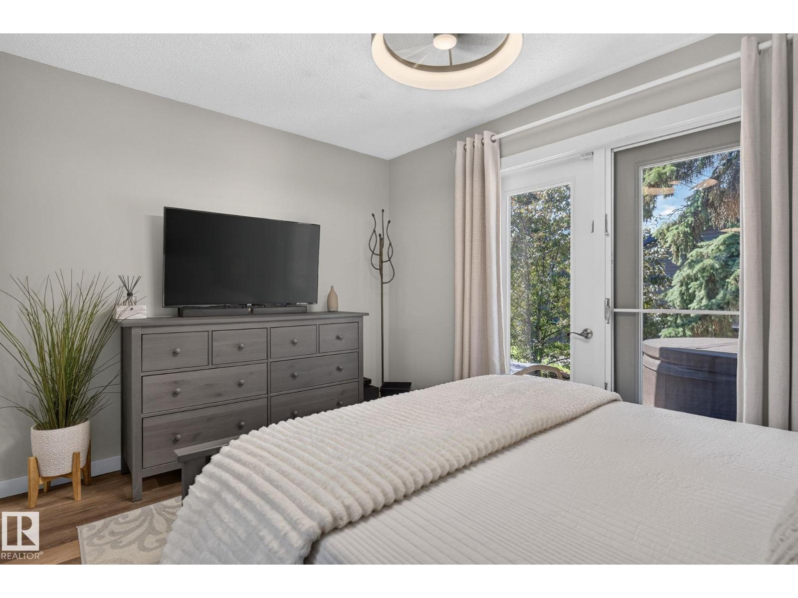 4812 114A ST NW - 23