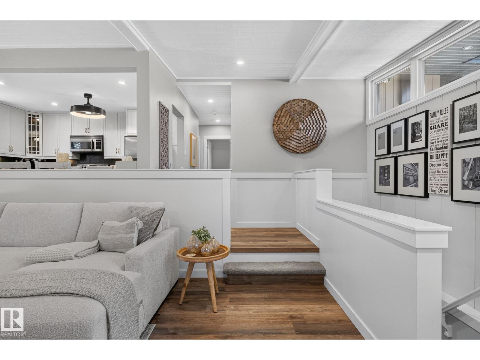 4812 114A ST NW - 10