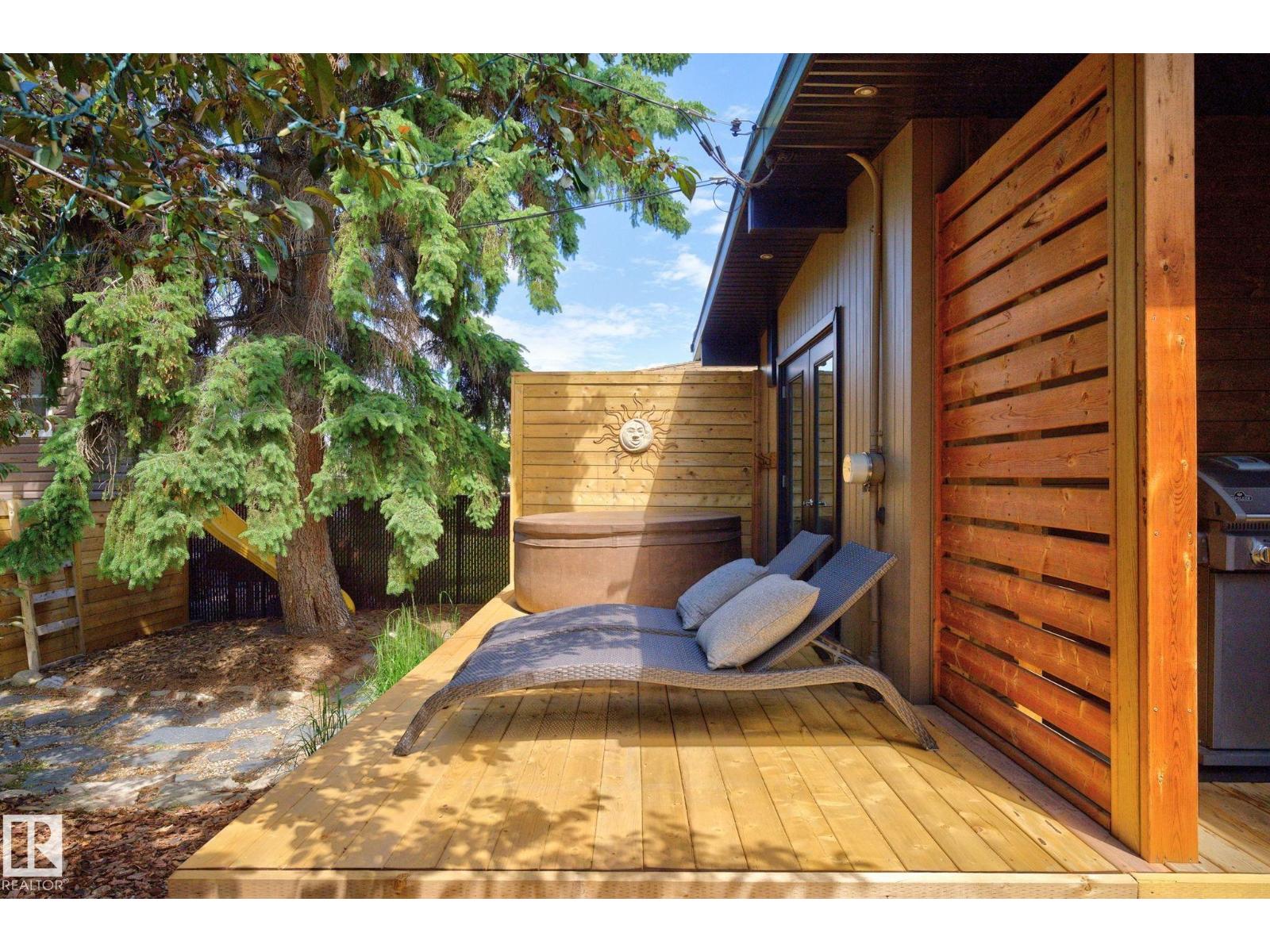 4812 114A ST NW - 43