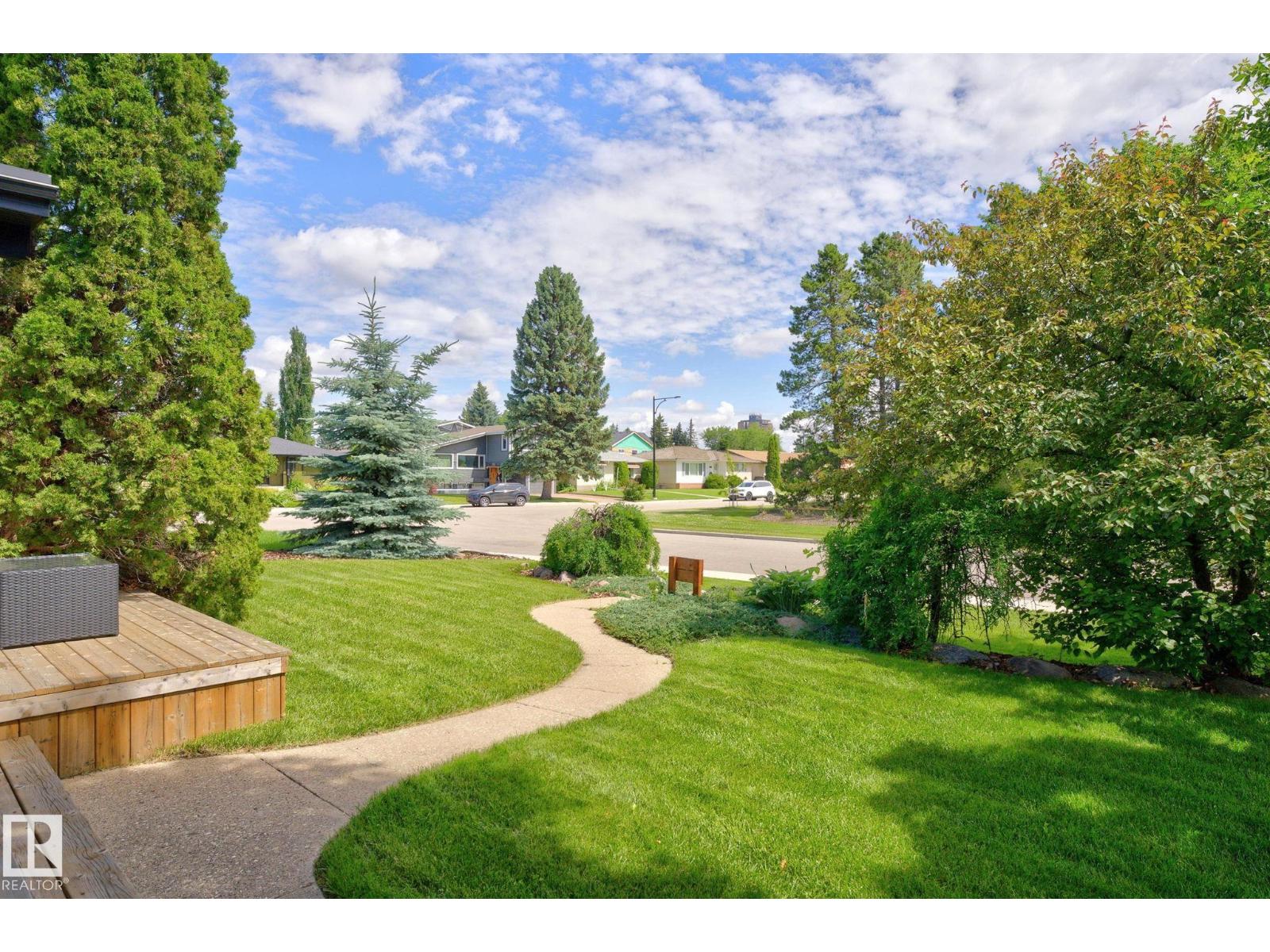 4812 114A ST NW - 55