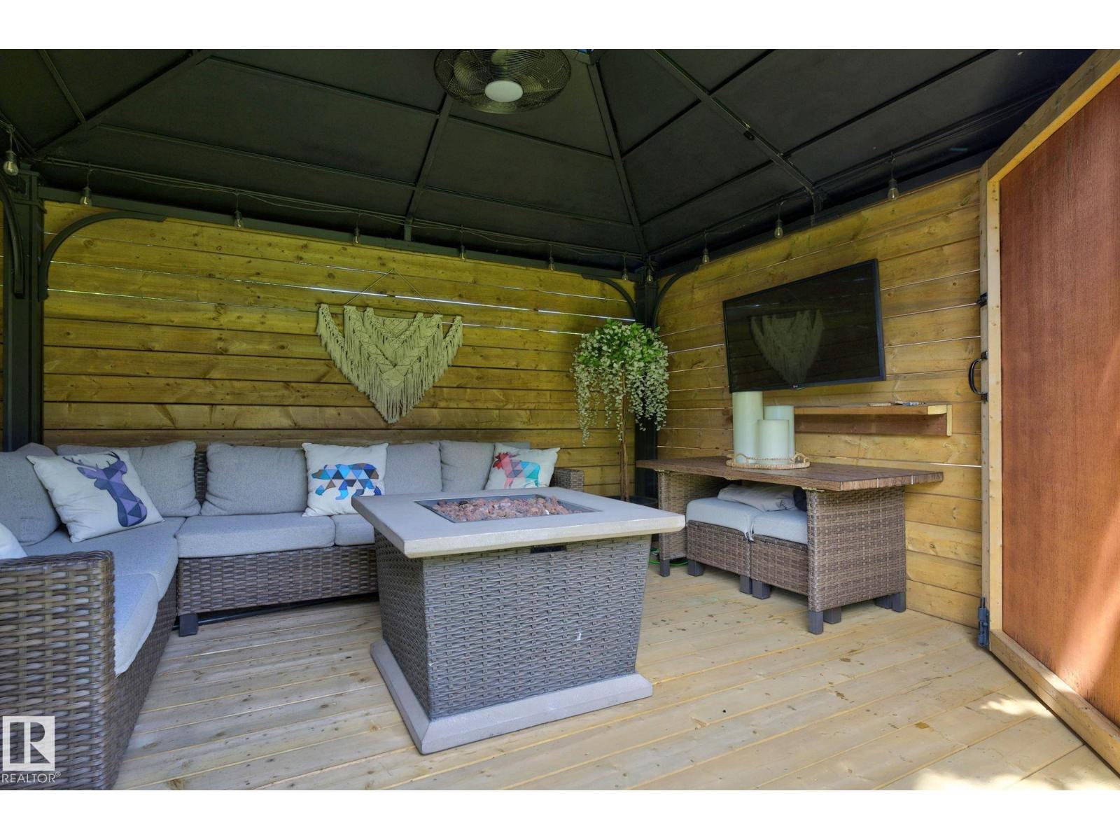 4812 114A ST NW - 50