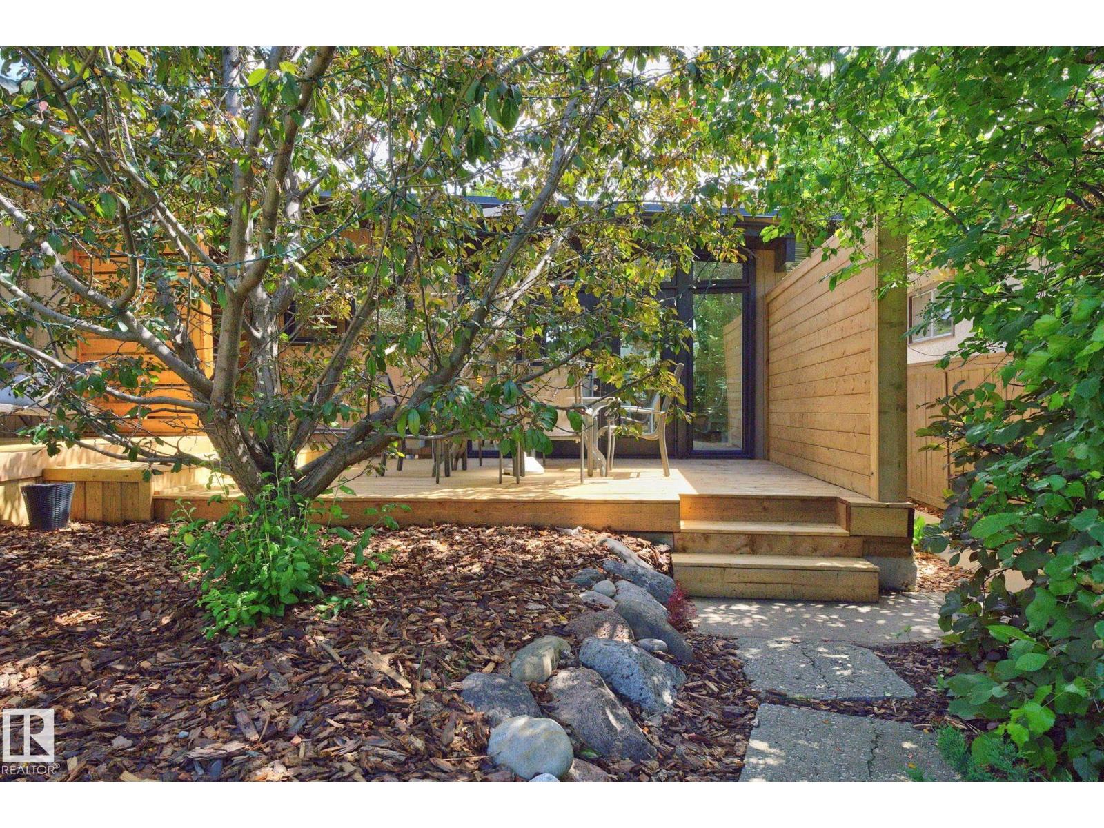 4812 114A ST NW - 47