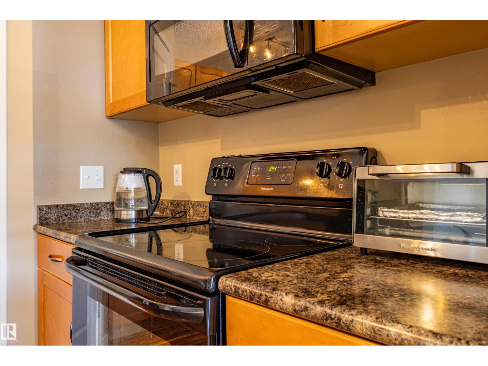 #13 1816 RUTHERFORD RD SW - 12