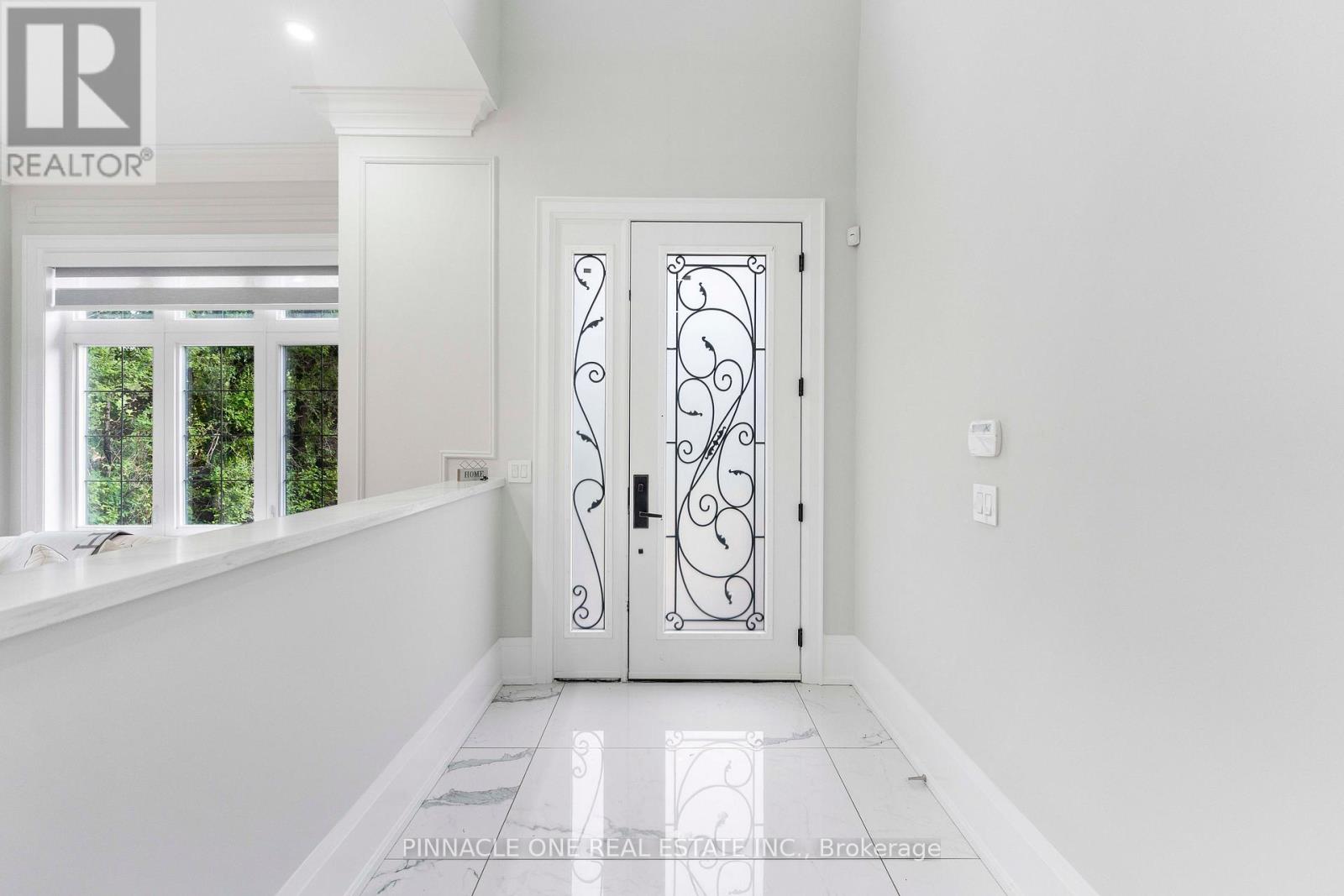 832 SHEPPARD AVENUE - 3