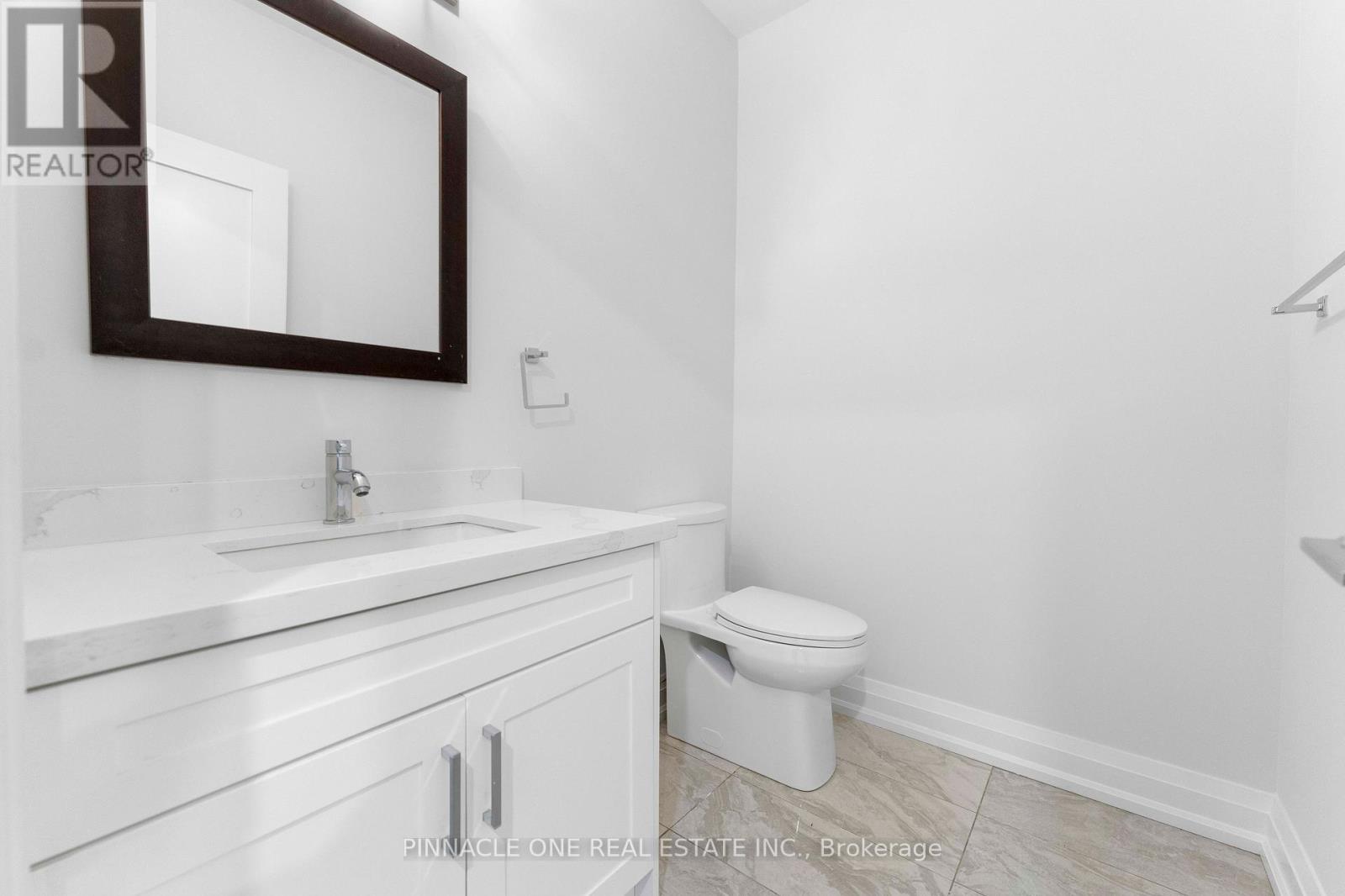 832 SHEPPARD AVENUE - 45
