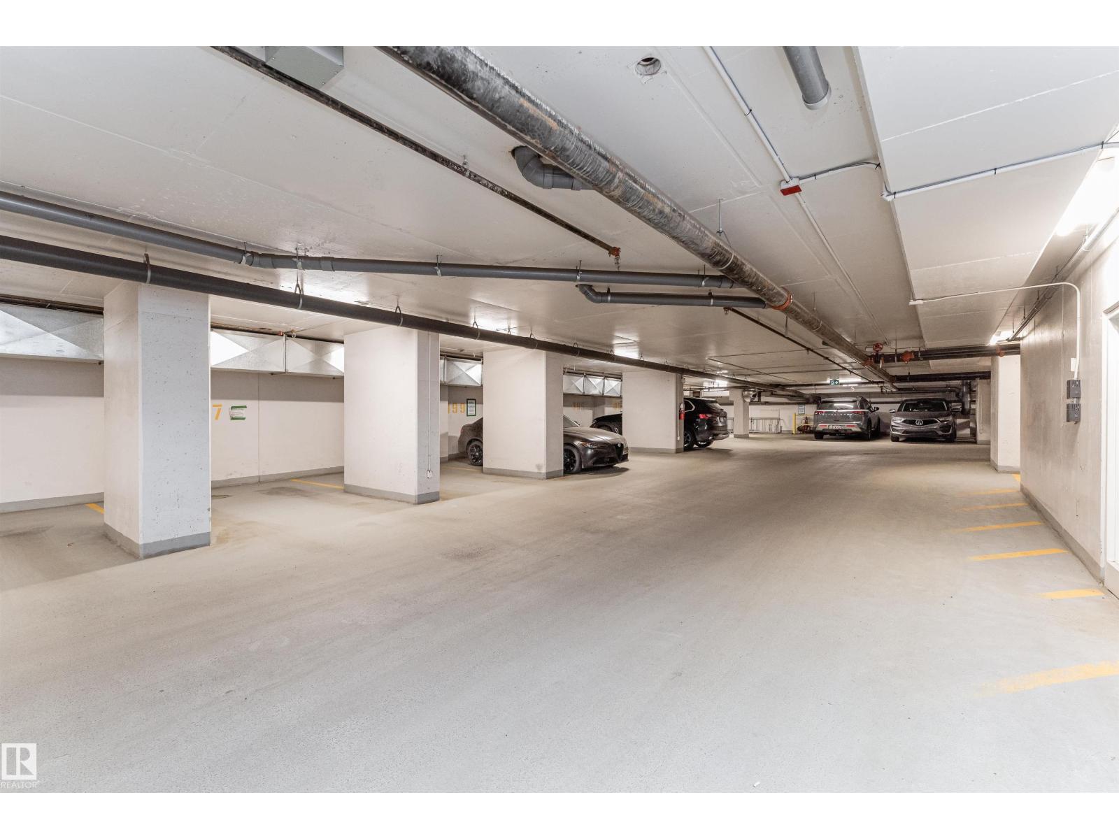 #2400 10180 103 ST NW - 35