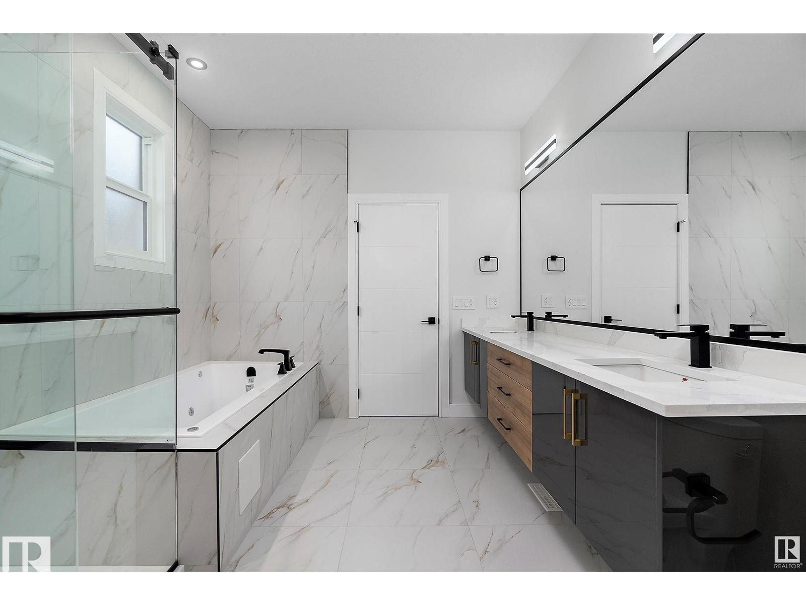 138 SOUTH RAVINES DR - 1