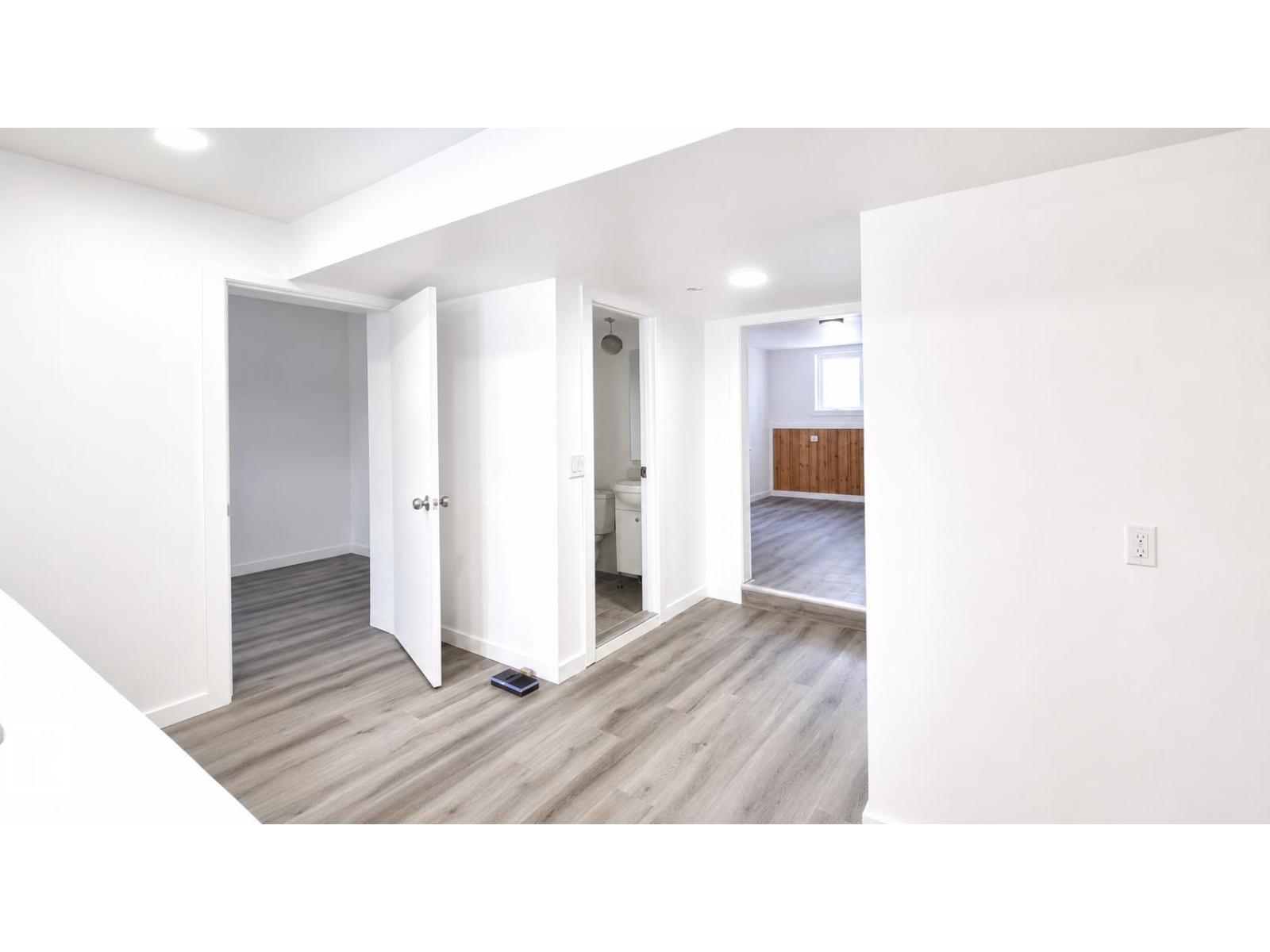 12916 123A ST NW - 35