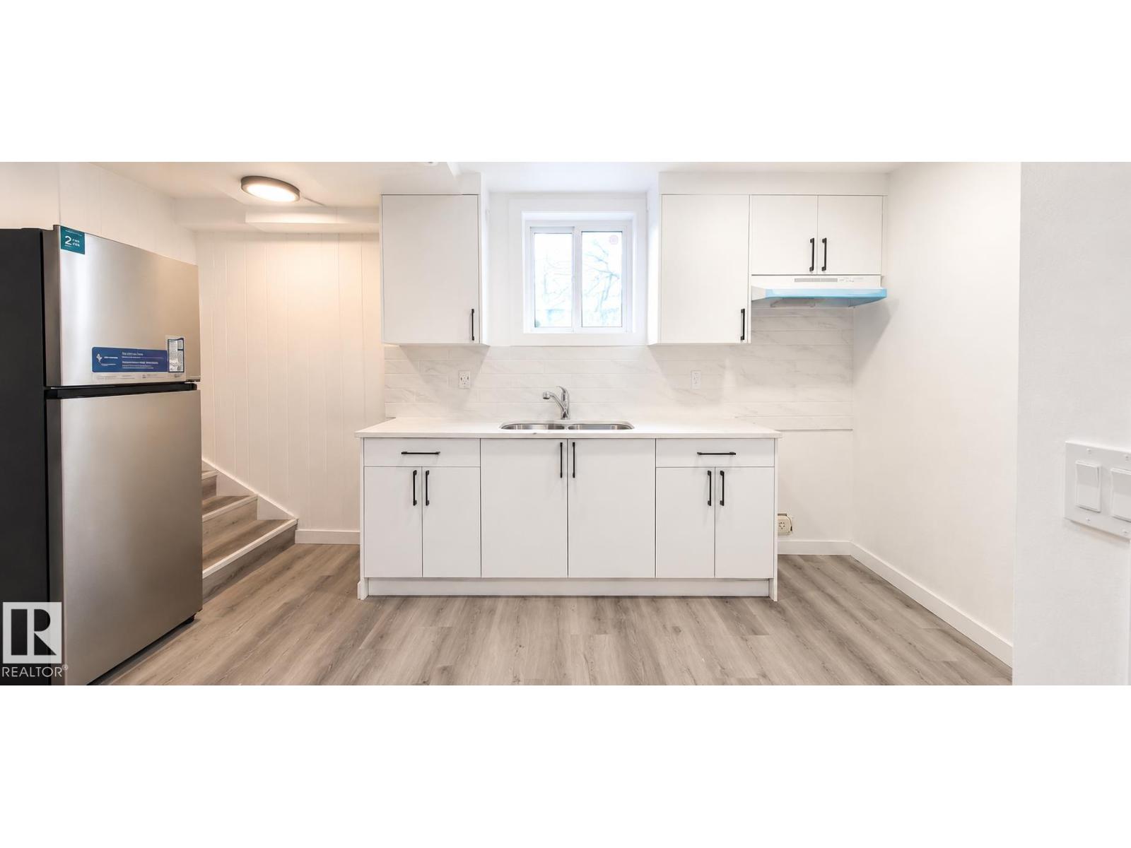 12916 123A ST NW - 23