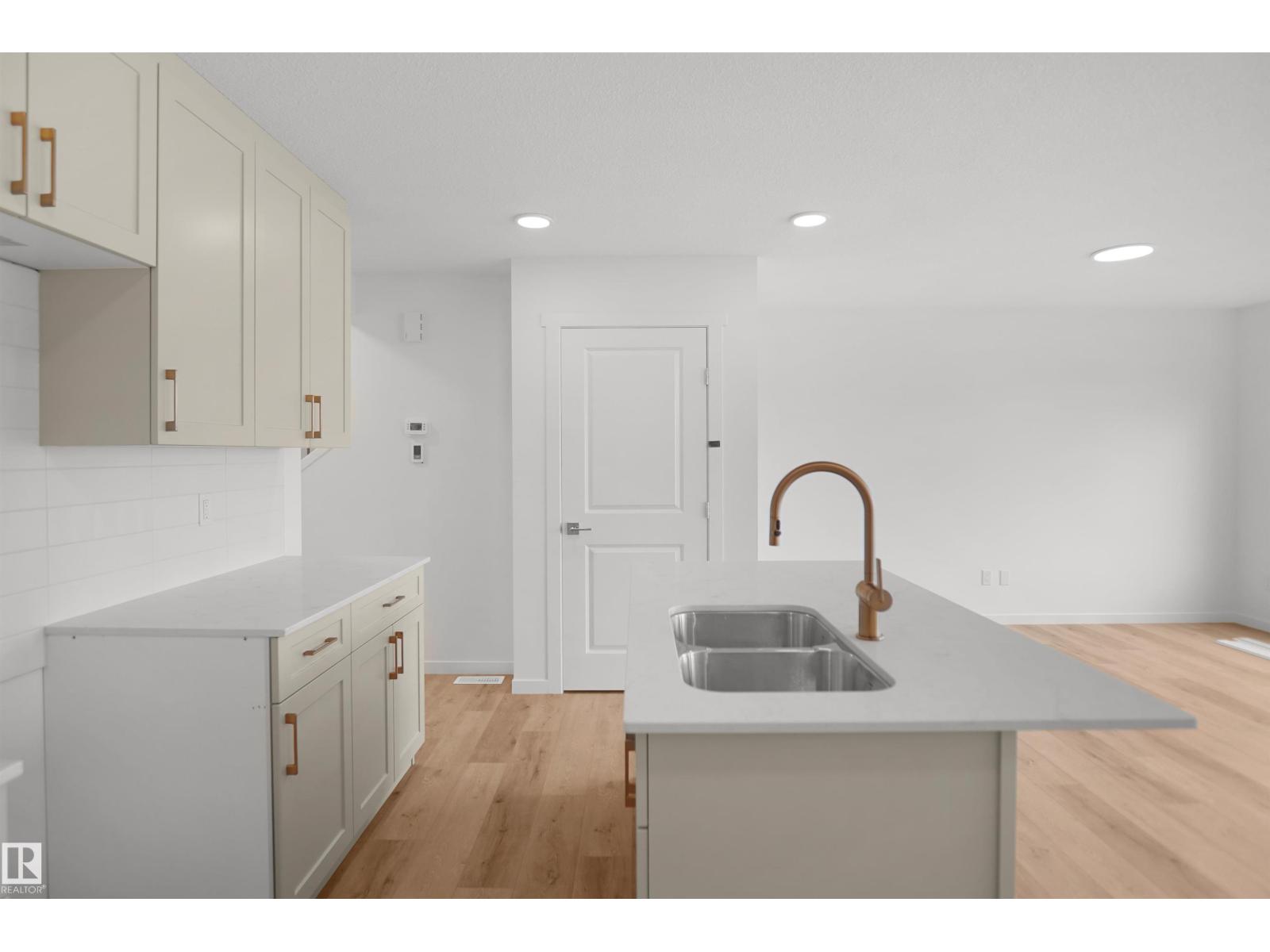 #33 1430 Aster WY NW - 14